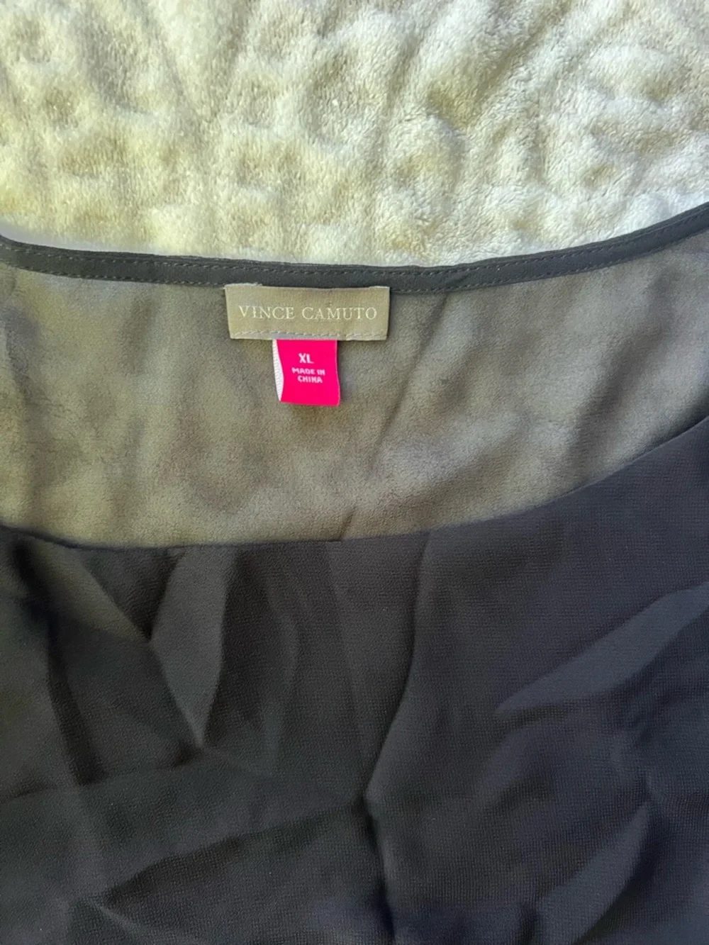 Vince Camuto Elegant Black Scoop Neck Sheer Blouse With Pleated Sleeves |Size XL - Picture 4 of 8